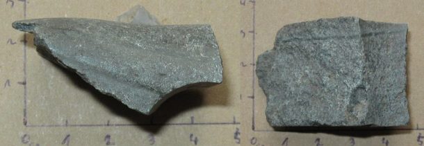 Fragment eneolitického sekeromlatu