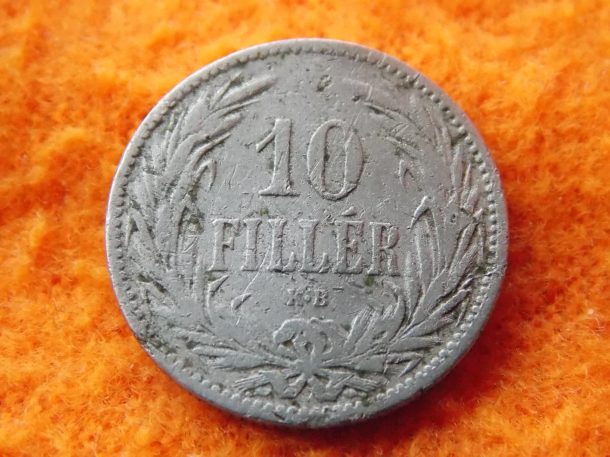 10 fillér