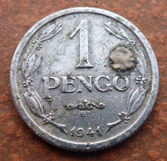 1 Pengo