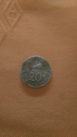 20 halierov