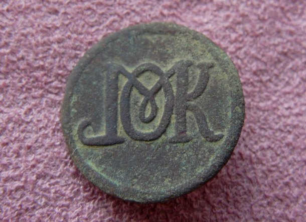 Knoflík s monogramem