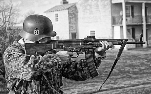 Zásobník STG 44