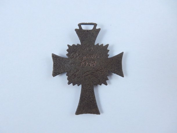 Ehrenkreuz der Deutschen Mutter in Bronze Nr.3