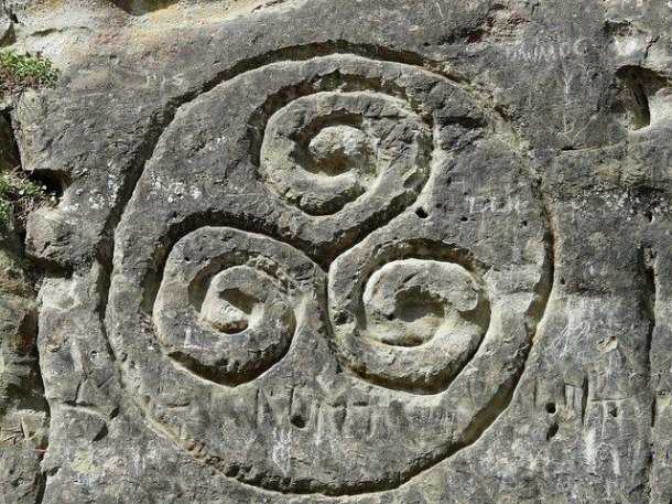 Triskelion.