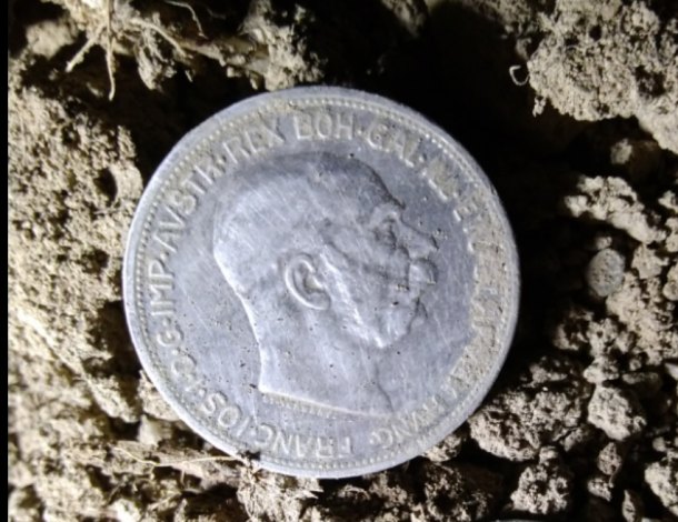 2 Koruna