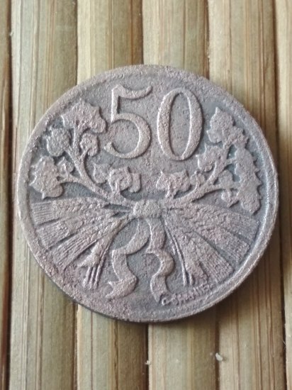 50 haléřů