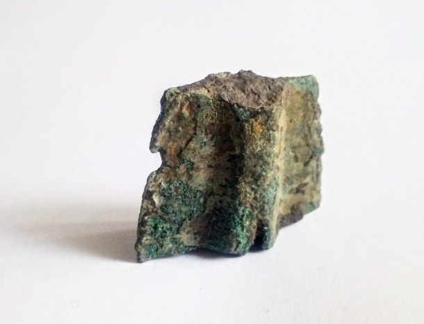 Fragment bronzového hrotu