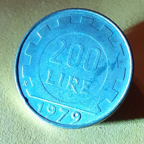 200 Lire