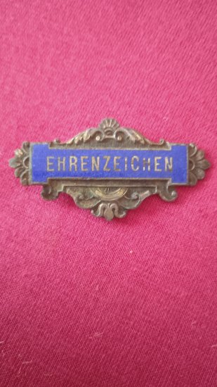 Ehrenzeichen