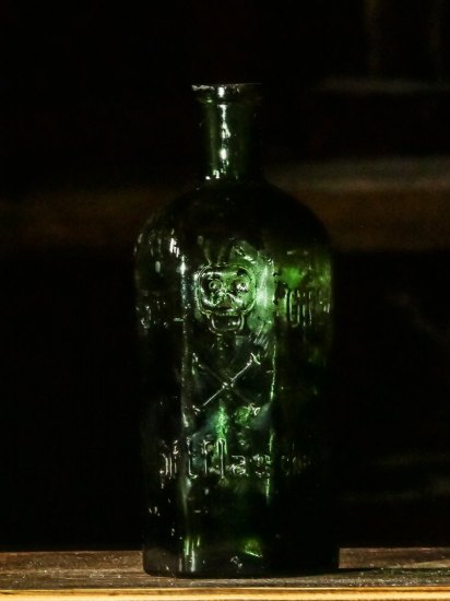 Gift flasche z půdy