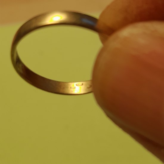 Gold ring