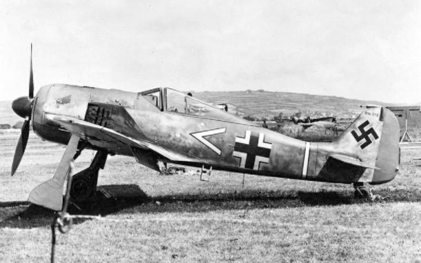 Focke Wulf Flugzeugbau-Dílenská známka z fabriky Focke Wulf v Brémách.