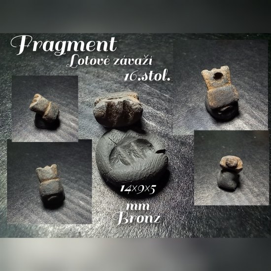 Fragment ze sady lotového závaží.