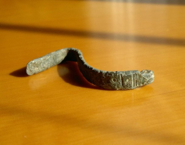 Bronzová spona fragment