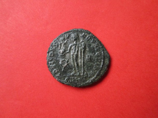 Constantinus I. Veliký (306–337) – folis