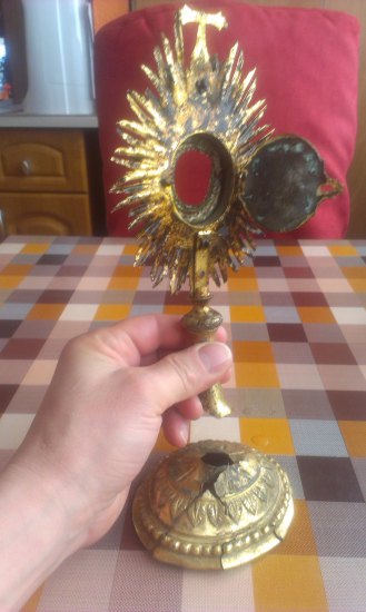 Monstrance