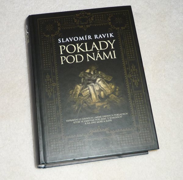 Poklady pod námi - recenze knihy