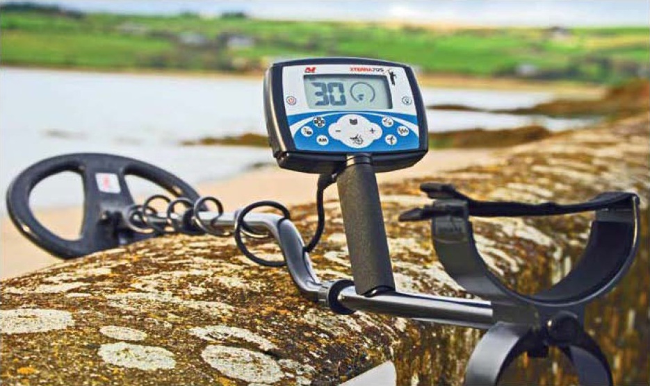 Hodnocení řady detektorů Minelab X-Terra