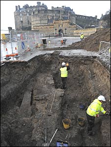 ARCHEOLOGICKÉ ZPRÁVY 4. 1. - 10. 1. 2010 NEJEN PRO HLEDAČE S DETEKTORY KOVŮ