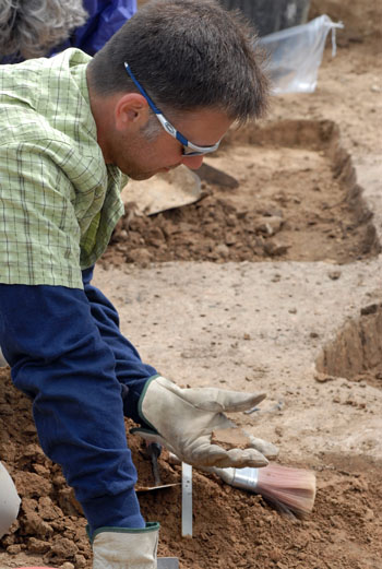 ARCHEOLOGICKÉ ZPRÁVY 15. 4. - 2. 5. 2010 NEJEN PRO HLEDAČE S DETEKTORY KOVŮ