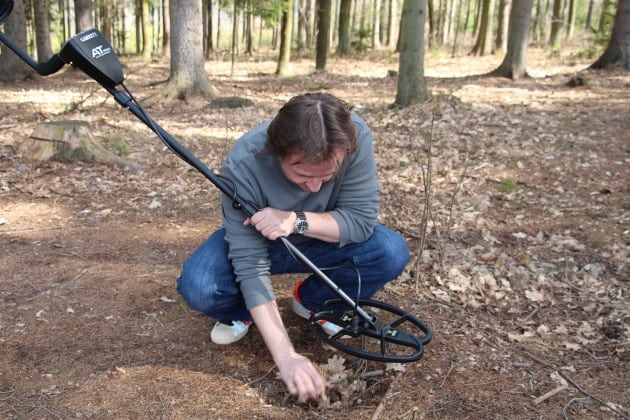 Detektor kovů Garrett At international se sondou Hunter