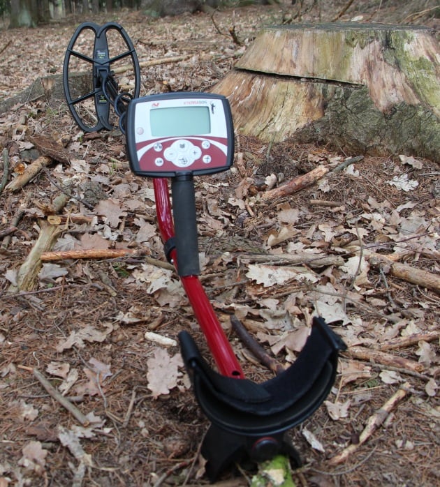 Detektor kovů Minelab X-Terra 505