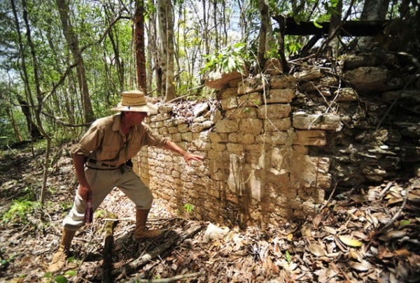 ARCHEOLOGICKÉ ZPRÁVY NEJEN PRO HLEDAČE S DETEKTORY KOVU 3. 6. – 30. 6. 2013