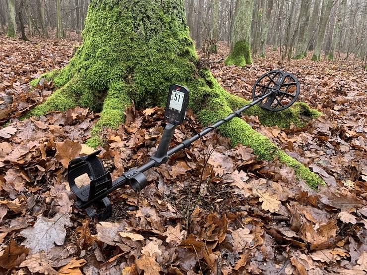 Test field I: Minelab Manticore na lesní stezce