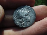 L. Licinius Crassus und Cn. Domitius Ahenobarbus (118 př. n. l.) Denarius (Denár)