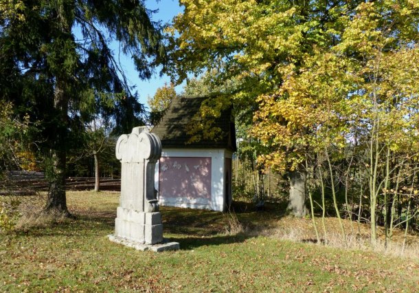 Křížová cesta-Stárkov.