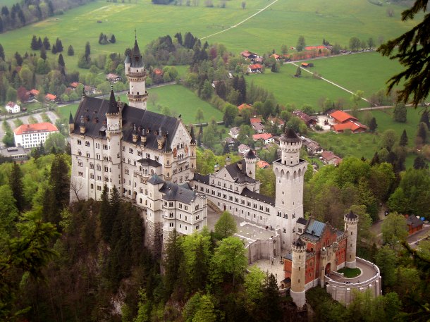 Šílený Neuschwanstein