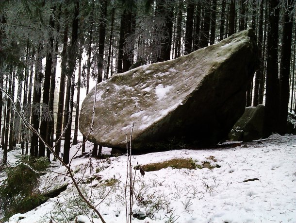 Kamenná kovadlina-Růždí