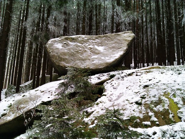 Kamenná kovadlina-Růždí