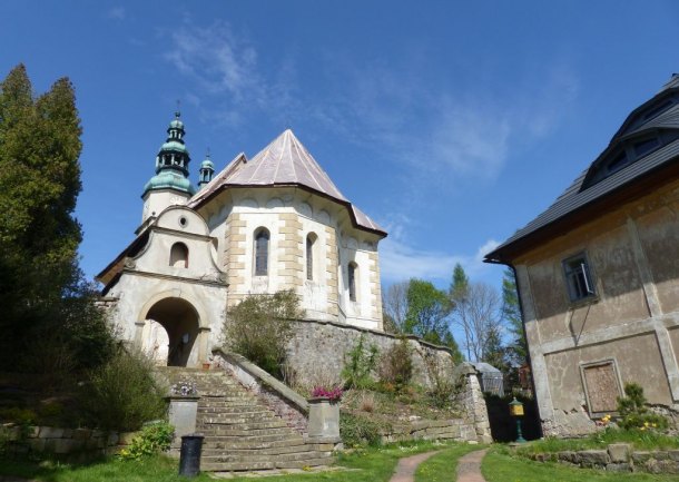 Kostel Zdoňov-nejsvětější trojice