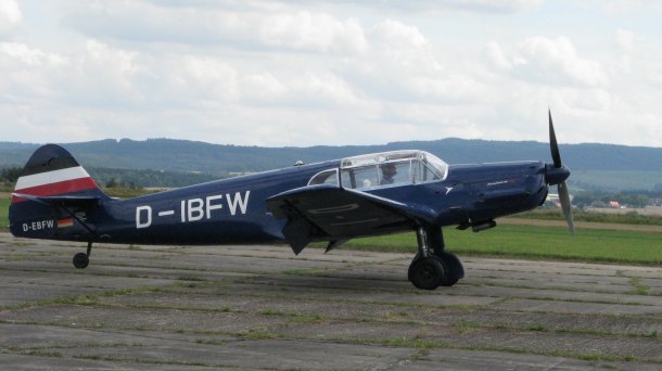 Letiště Cheb:5-tý letecký den 30-31.08.2014