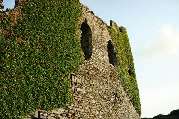 Ballycarbery Castle