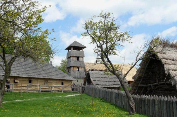 Archeo skansen Modrá