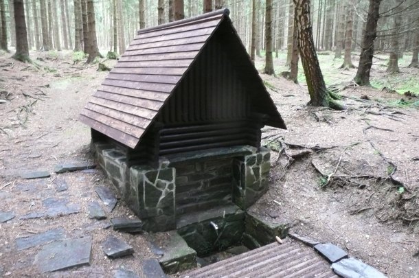 Modrá studánka.