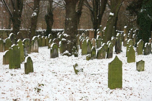 Židovský hřbitov v Praze-Uhříněvsi