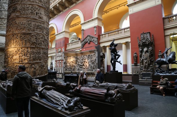 Victoria and Albert Museum (UK)