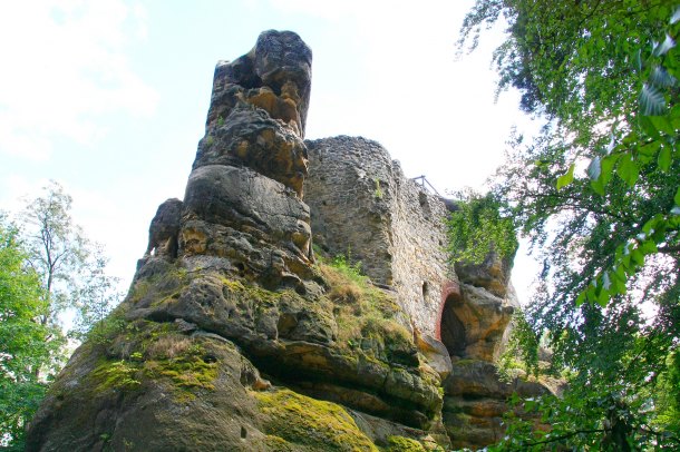 Hrad Rotštejn s čerty nejsou žerty