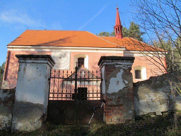 Kostelík sv.Bartloměje v Červené nad Vltavou